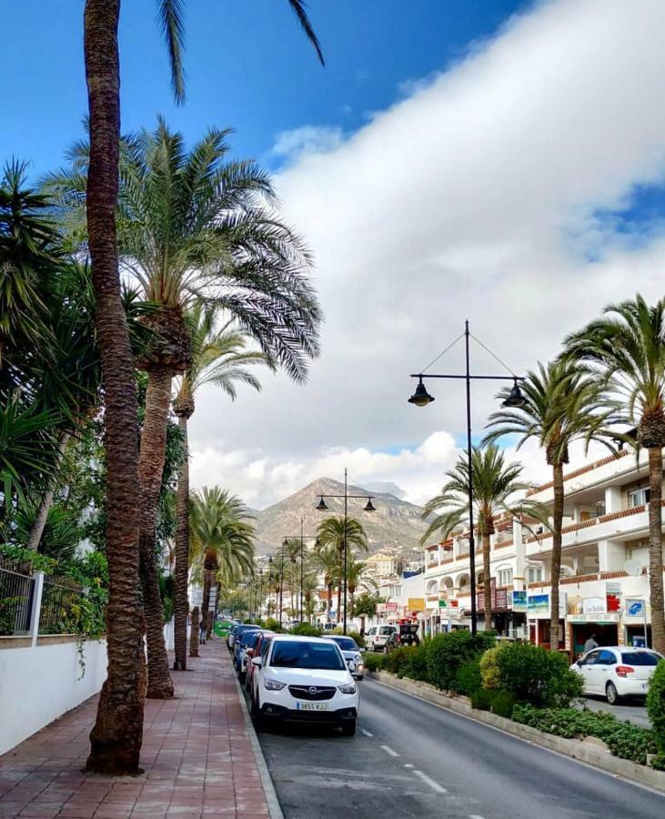 Apartamento Aloha Playa , Vistas Al Mar Daire Benalmádena Dış mekan fotoğraf